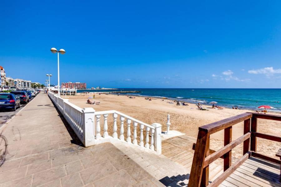 Mar Baltico Holiday Apartment Torrevieja Exterior foto
